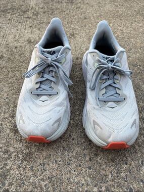 Hoka Women's Light Gray Athletic Sneakers with Coral Accents